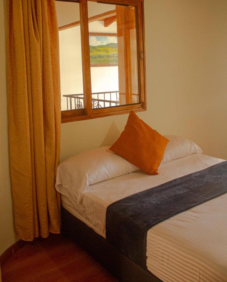 Casa Pastora Coworking Bed & Breakfast Guatape Bagian luar foto